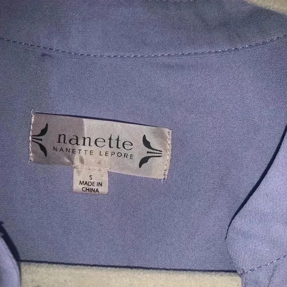 Nanette Women’s Small Button Down Top - Picture 3 of 3